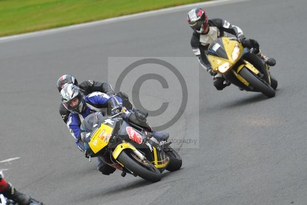 Motorcycle action photographs;Trackday digital images;event digital images;eventdigitalimages;no limits trackday;oulton park;oulton park circuit cheshire;oulton park photographs;peter wileman photography;trackday;trackday photos