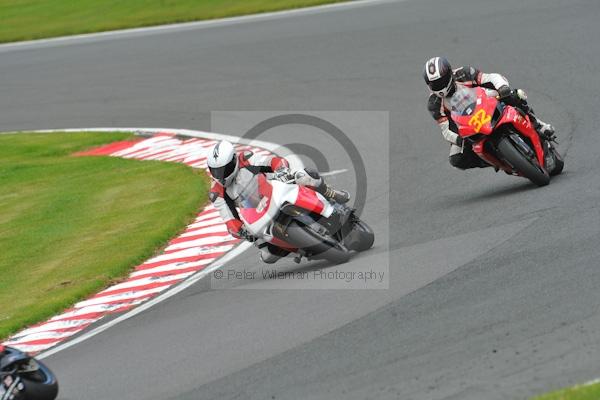 Motorcycle action photographs;Trackday digital images;event digital images;eventdigitalimages;no limits trackday;oulton park;oulton park circuit cheshire;oulton park photographs;peter wileman photography;trackday;trackday photos