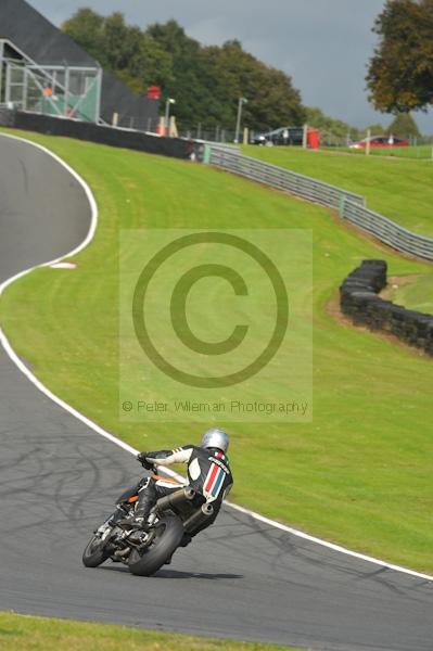 Motorcycle action photographs;Trackday digital images;event digital images;eventdigitalimages;no limits trackday;oulton park;oulton park circuit cheshire;oulton park photographs;peter wileman photography;trackday;trackday photos