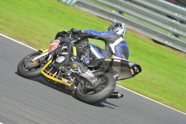 Motorcycle action photographs;Trackday digital images;event digital images;eventdigitalimages;no limits trackday;oulton park;oulton park circuit cheshire;oulton park photographs;peter wileman photography;trackday;trackday photos