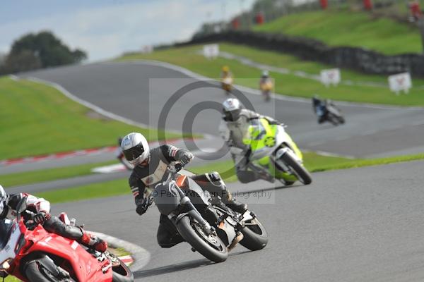 Motorcycle action photographs;Trackday digital images;event digital images;eventdigitalimages;no limits trackday;oulton park;oulton park circuit cheshire;oulton park photographs;peter wileman photography;trackday;trackday photos