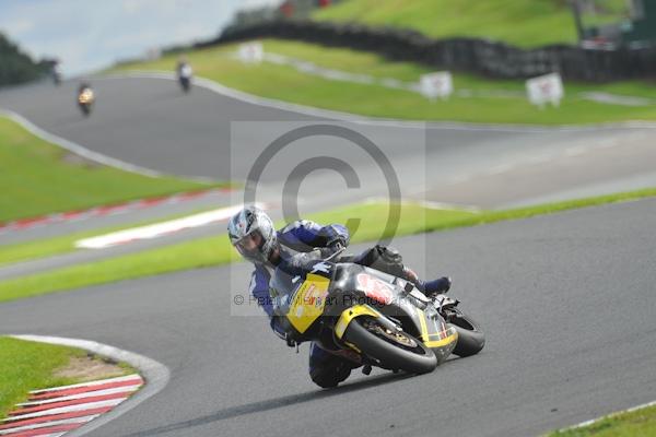 Motorcycle action photographs;Trackday digital images;event digital images;eventdigitalimages;no limits trackday;oulton park;oulton park circuit cheshire;oulton park photographs;peter wileman photography;trackday;trackday photos