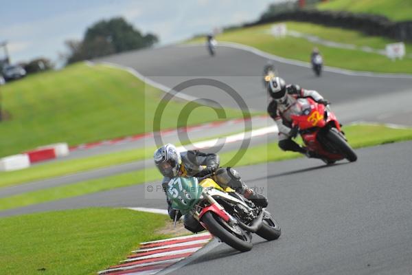 Motorcycle action photographs;Trackday digital images;event digital images;eventdigitalimages;no limits trackday;oulton park;oulton park circuit cheshire;oulton park photographs;peter wileman photography;trackday;trackday photos