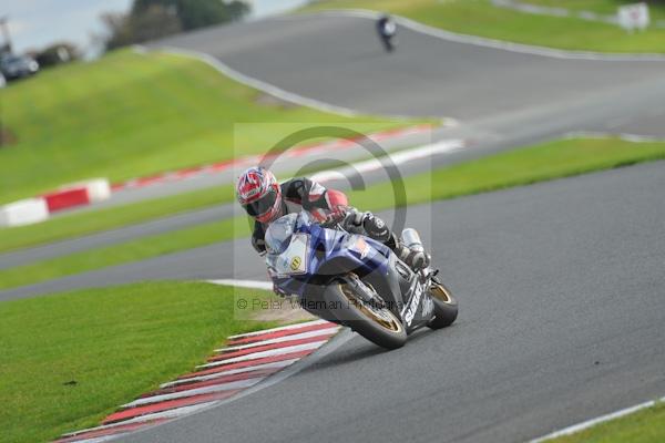 Motorcycle action photographs;Trackday digital images;event digital images;eventdigitalimages;no limits trackday;oulton park;oulton park circuit cheshire;oulton park photographs;peter wileman photography;trackday;trackday photos