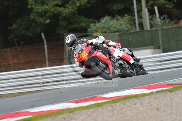 Motorcycle action photographs;Trackday digital images;event digital images;eventdigitalimages;no limits trackday;oulton park;oulton park circuit cheshire;oulton park photographs;peter wileman photography;trackday;trackday photos