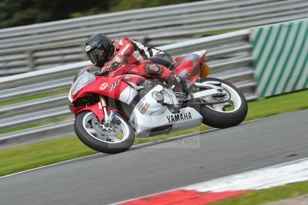 Motorcycle action photographs;Trackday digital images;event digital images;eventdigitalimages;no limits trackday;oulton park;oulton park circuit cheshire;oulton park photographs;peter wileman photography;trackday;trackday photos