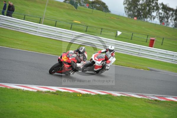 Motorcycle action photographs;Trackday digital images;event digital images;eventdigitalimages;no limits trackday;oulton park;oulton park circuit cheshire;oulton park photographs;peter wileman photography;trackday;trackday photos