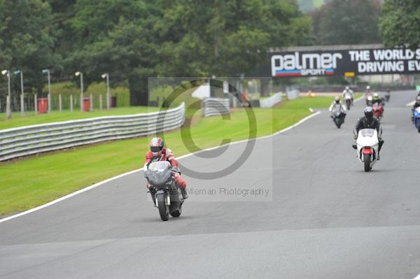 Motorcycle action photographs;Trackday digital images;event digital images;eventdigitalimages;no limits trackday;oulton park;oulton park circuit cheshire;oulton park photographs;peter wileman photography;trackday;trackday photos