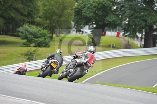 Motorcycle action photographs;Trackday digital images;event digital images;eventdigitalimages;no limits trackday;oulton park;oulton park circuit cheshire;oulton park photographs;peter wileman photography;trackday;trackday photos