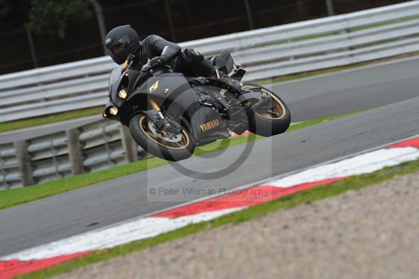 Motorcycle action photographs;Trackday digital images;event digital images;eventdigitalimages;no limits trackday;oulton park;oulton park circuit cheshire;oulton park photographs;peter wileman photography;trackday;trackday photos