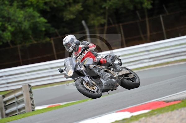 Motorcycle action photographs;Trackday digital images;event digital images;eventdigitalimages;no limits trackday;oulton park;oulton park circuit cheshire;oulton park photographs;peter wileman photography;trackday;trackday photos