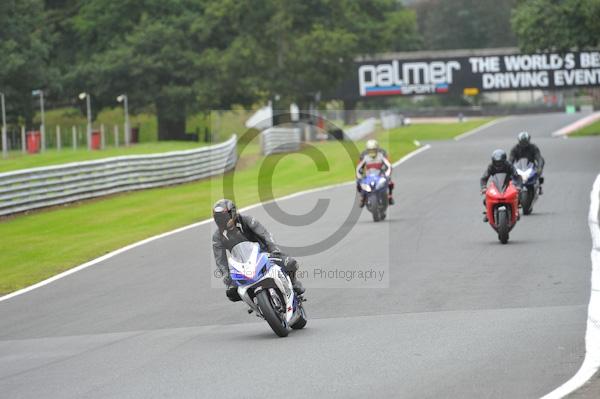 Motorcycle action photographs;Trackday digital images;event digital images;eventdigitalimages;no limits trackday;oulton park;oulton park circuit cheshire;oulton park photographs;peter wileman photography;trackday;trackday photos