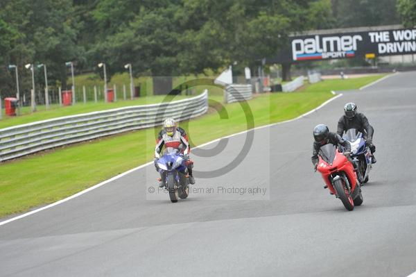 Motorcycle action photographs;Trackday digital images;event digital images;eventdigitalimages;no limits trackday;oulton park;oulton park circuit cheshire;oulton park photographs;peter wileman photography;trackday;trackday photos