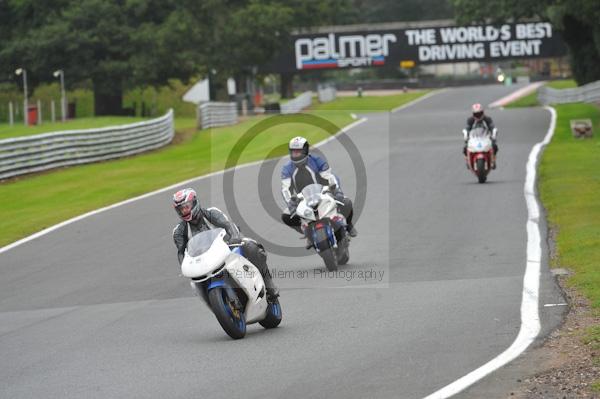 Motorcycle action photographs;Trackday digital images;event digital images;eventdigitalimages;no limits trackday;oulton park;oulton park circuit cheshire;oulton park photographs;peter wileman photography;trackday;trackday photos