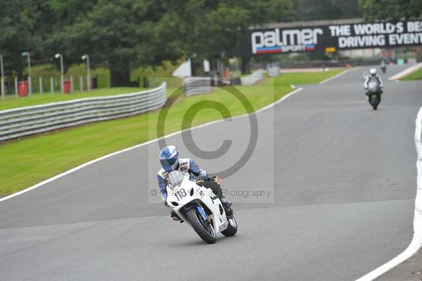 Motorcycle action photographs;Trackday digital images;event digital images;eventdigitalimages;no limits trackday;oulton park;oulton park circuit cheshire;oulton park photographs;peter wileman photography;trackday;trackday photos