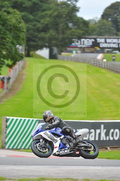 Motorcycle action photographs;Trackday digital images;event digital images;eventdigitalimages;no limits trackday;oulton park;oulton park circuit cheshire;oulton park photographs;peter wileman photography;trackday;trackday photos