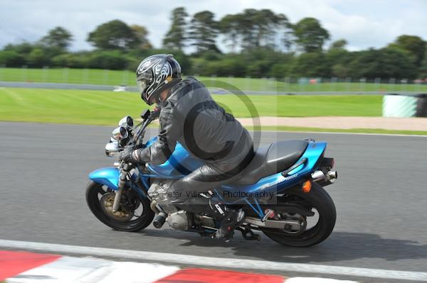 Motorcycle action photographs;Trackday digital images;event digital images;eventdigitalimages;no limits trackday;oulton park;oulton park circuit cheshire;oulton park photographs;peter wileman photography;trackday;trackday photos