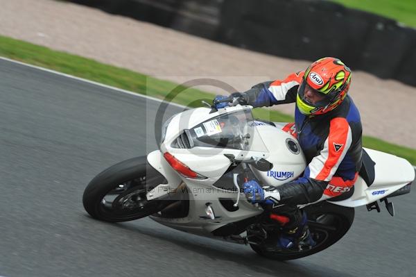 Motorcycle action photographs;Trackday digital images;event digital images;eventdigitalimages;no limits trackday;oulton park;oulton park circuit cheshire;oulton park photographs;peter wileman photography;trackday;trackday photos