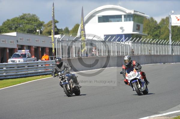 Motorcycle action photographs;Trackday digital images;event digital images;eventdigitalimages;no limits trackday;oulton park;oulton park circuit cheshire;oulton park photographs;peter wileman photography;trackday;trackday photos