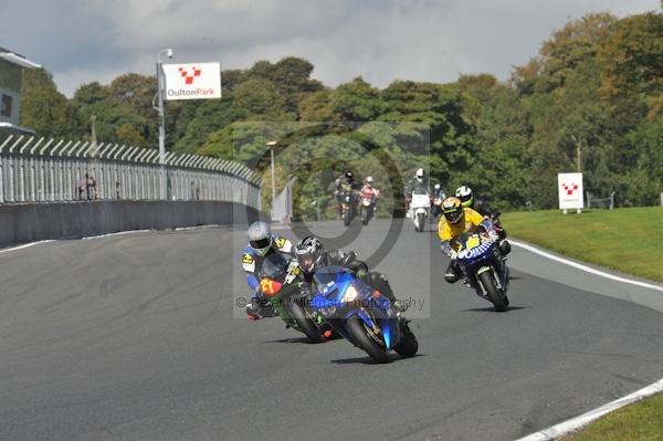 Motorcycle action photographs;Trackday digital images;event digital images;eventdigitalimages;no limits trackday;oulton park;oulton park circuit cheshire;oulton park photographs;peter wileman photography;trackday;trackday photos