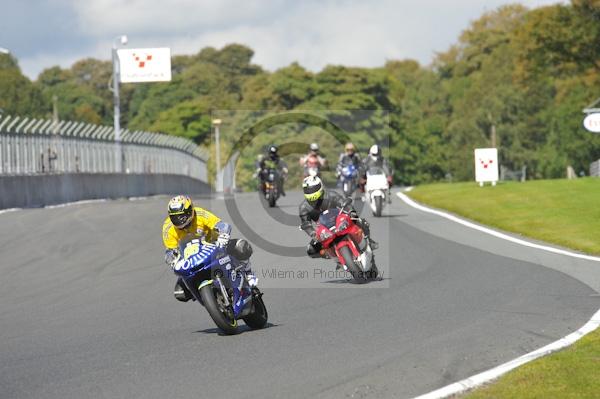 Motorcycle action photographs;Trackday digital images;event digital images;eventdigitalimages;no limits trackday;oulton park;oulton park circuit cheshire;oulton park photographs;peter wileman photography;trackday;trackday photos