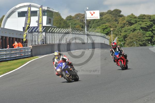 Motorcycle action photographs;Trackday digital images;event digital images;eventdigitalimages;no limits trackday;oulton park;oulton park circuit cheshire;oulton park photographs;peter wileman photography;trackday;trackday photos