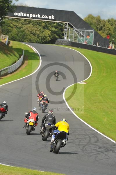 Motorcycle action photographs;Trackday digital images;event digital images;eventdigitalimages;no limits trackday;oulton park;oulton park circuit cheshire;oulton park photographs;peter wileman photography;trackday;trackday photos