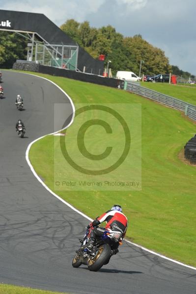 Motorcycle action photographs;Trackday digital images;event digital images;eventdigitalimages;no limits trackday;oulton park;oulton park circuit cheshire;oulton park photographs;peter wileman photography;trackday;trackday photos