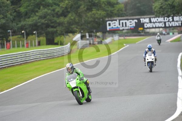 Motorcycle action photographs;Trackday digital images;event digital images;eventdigitalimages;no limits trackday;oulton park;oulton park circuit cheshire;oulton park photographs;peter wileman photography;trackday;trackday photos