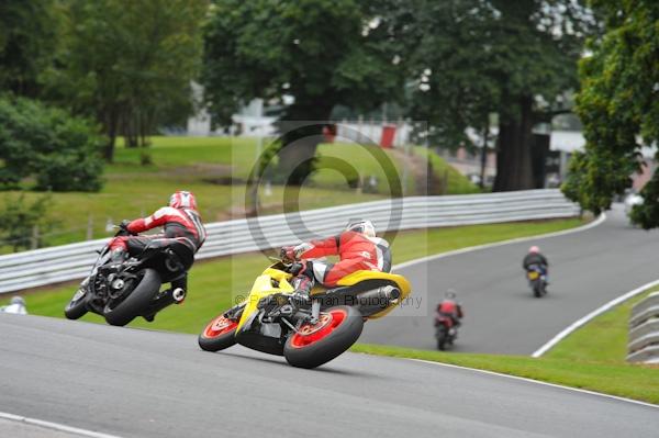 Motorcycle action photographs;Trackday digital images;event digital images;eventdigitalimages;no limits trackday;oulton park;oulton park circuit cheshire;oulton park photographs;peter wileman photography;trackday;trackday photos