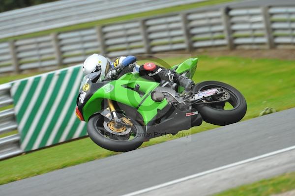 Motorcycle action photographs;Trackday digital images;event digital images;eventdigitalimages;no limits trackday;oulton park;oulton park circuit cheshire;oulton park photographs;peter wileman photography;trackday;trackday photos