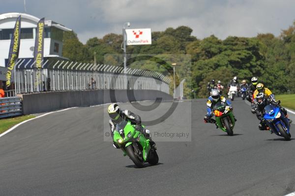 Motorcycle action photographs;Trackday digital images;event digital images;eventdigitalimages;no limits trackday;oulton park;oulton park circuit cheshire;oulton park photographs;peter wileman photography;trackday;trackday photos