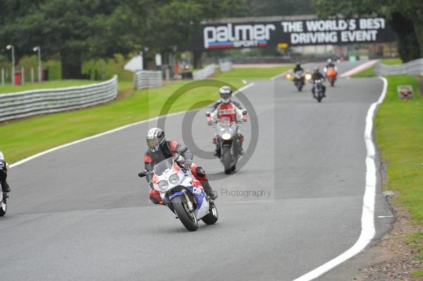 Motorcycle action photographs;Trackday digital images;event digital images;eventdigitalimages;no limits trackday;oulton park;oulton park circuit cheshire;oulton park photographs;peter wileman photography;trackday;trackday photos