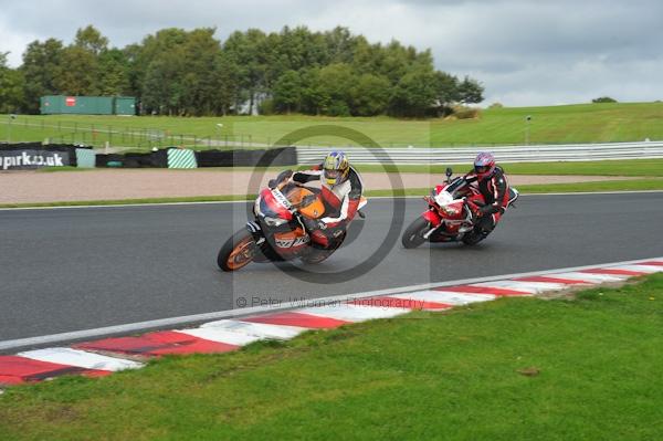 Motorcycle action photographs;Trackday digital images;event digital images;eventdigitalimages;no limits trackday;oulton park;oulton park circuit cheshire;oulton park photographs;peter wileman photography;trackday;trackday photos