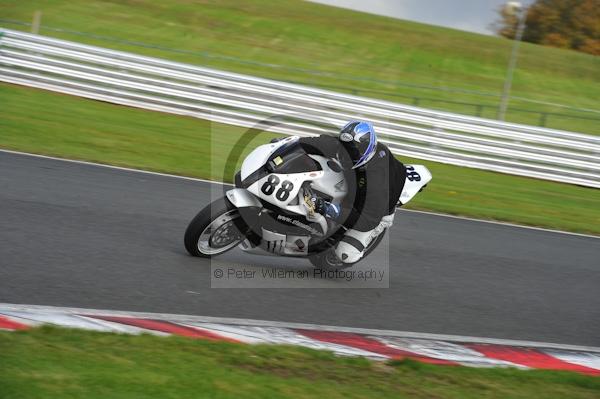 Motorcycle action photographs;Trackday digital images;event digital images;eventdigitalimages;no limits trackday;oulton park;oulton park circuit cheshire;oulton park photographs;peter wileman photography;trackday;trackday photos