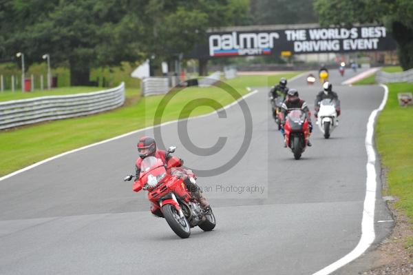 Motorcycle action photographs;Trackday digital images;event digital images;eventdigitalimages;no limits trackday;oulton park;oulton park circuit cheshire;oulton park photographs;peter wileman photography;trackday;trackday photos