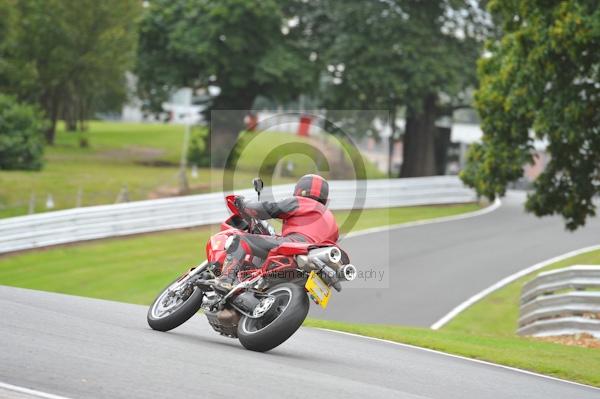 Motorcycle action photographs;Trackday digital images;event digital images;eventdigitalimages;no limits trackday;oulton park;oulton park circuit cheshire;oulton park photographs;peter wileman photography;trackday;trackday photos