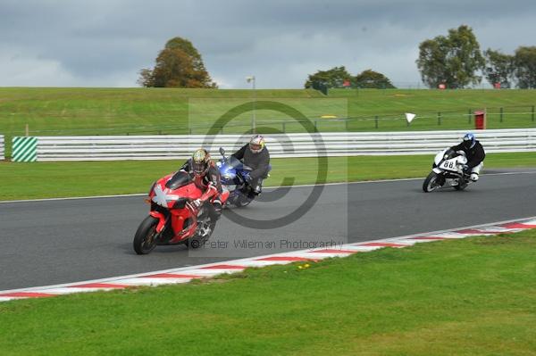 Motorcycle action photographs;Trackday digital images;event digital images;eventdigitalimages;no limits trackday;oulton park;oulton park circuit cheshire;oulton park photographs;peter wileman photography;trackday;trackday photos