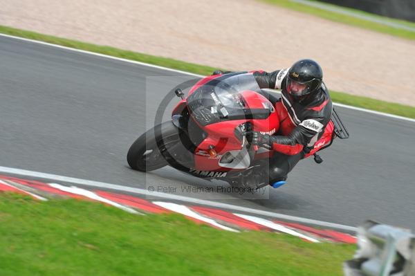 Motorcycle action photographs;Trackday digital images;event digital images;eventdigitalimages;no limits trackday;oulton park;oulton park circuit cheshire;oulton park photographs;peter wileman photography;trackday;trackday photos