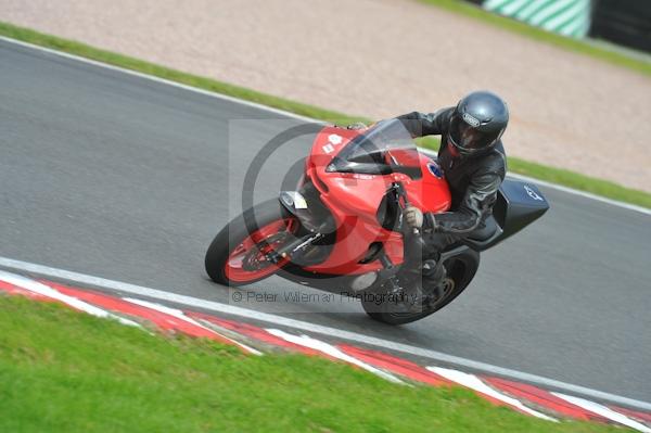 Motorcycle action photographs;Trackday digital images;event digital images;eventdigitalimages;no limits trackday;oulton park;oulton park circuit cheshire;oulton park photographs;peter wileman photography;trackday;trackday photos