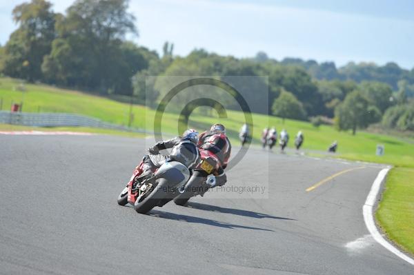 Motorcycle action photographs;Trackday digital images;event digital images;eventdigitalimages;no limits trackday;oulton park;oulton park circuit cheshire;oulton park photographs;peter wileman photography;trackday;trackday photos