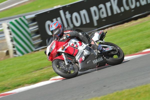 Motorcycle action photographs;Trackday digital images;event digital images;eventdigitalimages;no limits trackday;oulton park;oulton park circuit cheshire;oulton park photographs;peter wileman photography;trackday;trackday photos