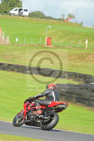 Motorcycle action photographs;Trackday digital images;event digital images;eventdigitalimages;no limits trackday;oulton park;oulton park circuit cheshire;oulton park photographs;peter wileman photography;trackday;trackday photos