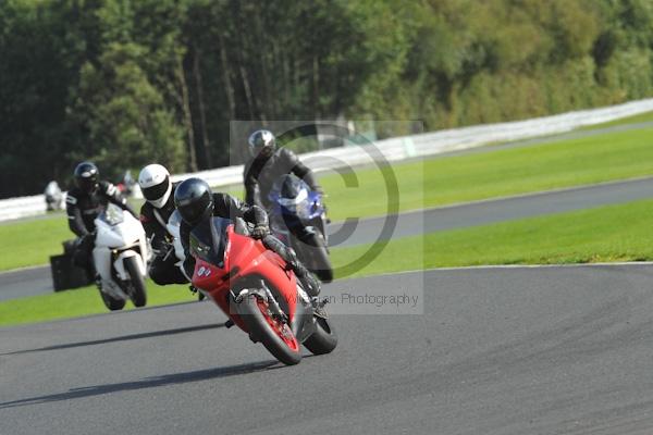 Motorcycle action photographs;Trackday digital images;event digital images;eventdigitalimages;no limits trackday;oulton park;oulton park circuit cheshire;oulton park photographs;peter wileman photography;trackday;trackday photos