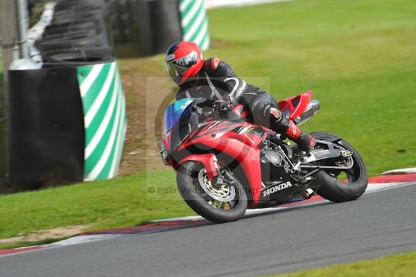 Motorcycle action photographs;Trackday digital images;event digital images;eventdigitalimages;no limits trackday;oulton park;oulton park circuit cheshire;oulton park photographs;peter wileman photography;trackday;trackday photos