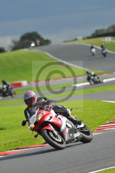 Motorcycle action photographs;Trackday digital images;event digital images;eventdigitalimages;no limits trackday;oulton park;oulton park circuit cheshire;oulton park photographs;peter wileman photography;trackday;trackday photos