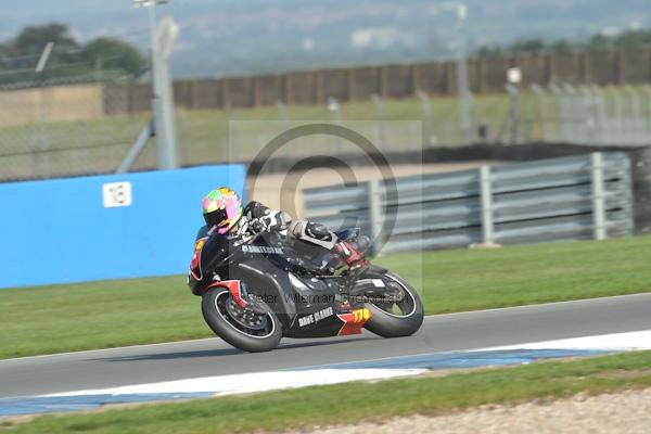 Motorcycle action photographs;Trackday digital images;donington;donington park leicestershire;donington photographs;event digital images;eventdigitalimages;no limits trackday;peter wileman photography;trackday;trackday photos