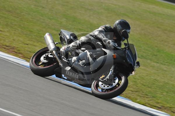 Motorcycle action photographs;Trackday digital images;donington;donington park leicestershire;donington photographs;event digital images;eventdigitalimages;no limits trackday;peter wileman photography;trackday;trackday photos