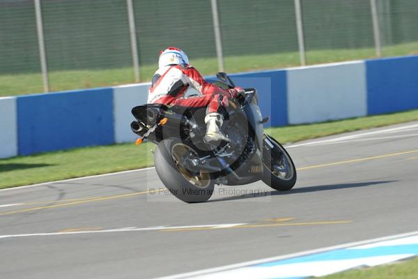 Motorcycle action photographs;Trackday digital images;donington;donington park leicestershire;donington photographs;event digital images;eventdigitalimages;no limits trackday;peter wileman photography;trackday;trackday photos