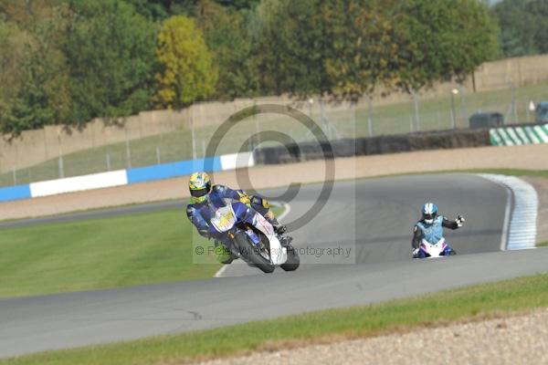 Motorcycle action photographs;Trackday digital images;donington;donington park leicestershire;donington photographs;event digital images;eventdigitalimages;no limits trackday;peter wileman photography;trackday;trackday photos